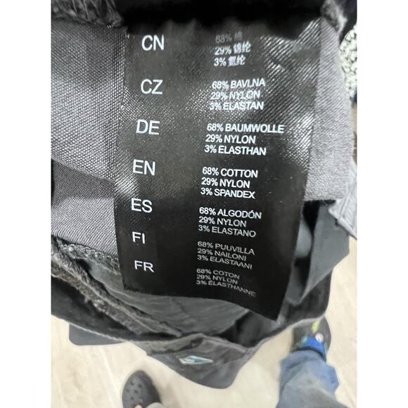 Kuhl Travel Hiking Pants Womens Size 6 Short Gray Outdoor Casual - Picture 10 of 10